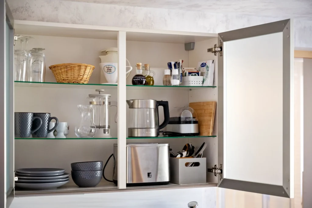 Kitchen equipment