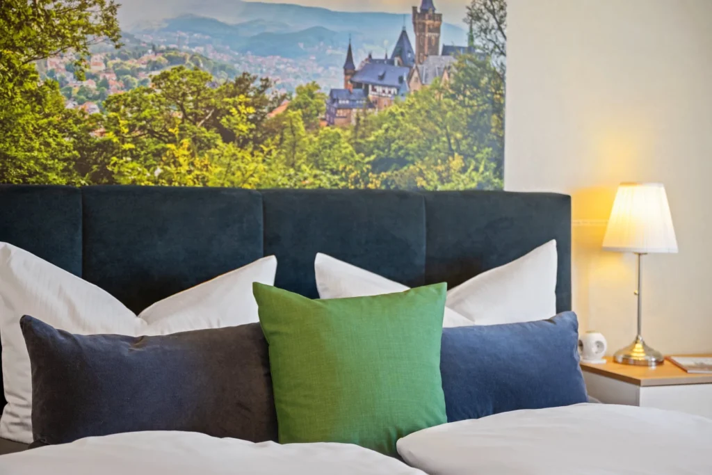 Bedroom 2, detail with castle picture